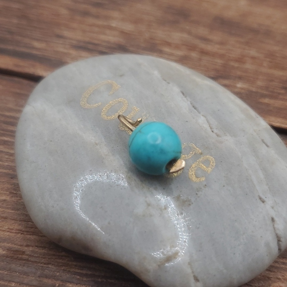 Turquoise orb pendant‎